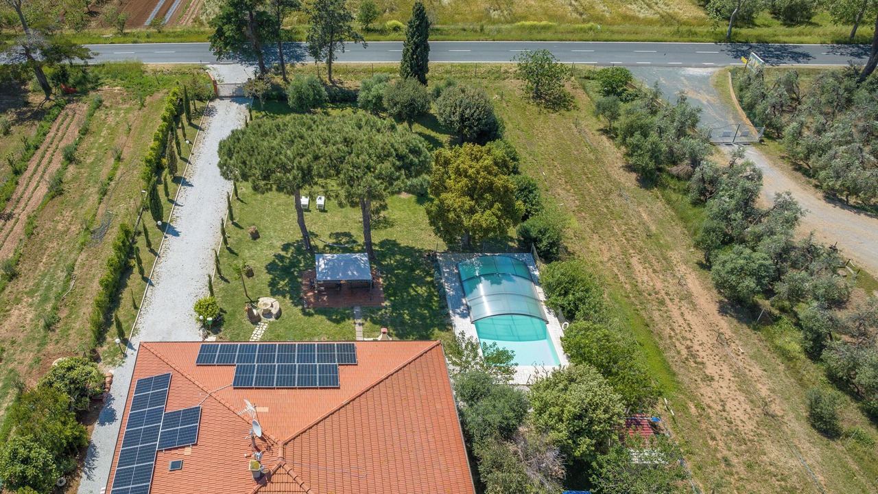 Photo of Outdoor in San Vincenzo