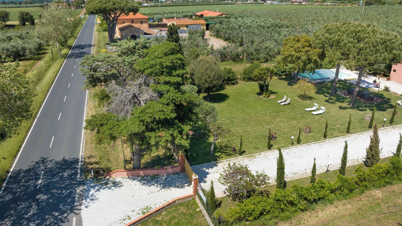 Photo of Outdoor in San Vincenzo