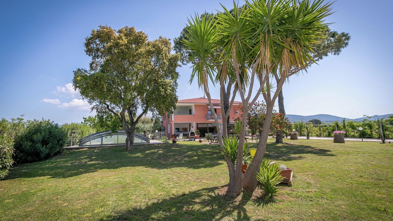 Photo of Outdoor in San Vincenzo