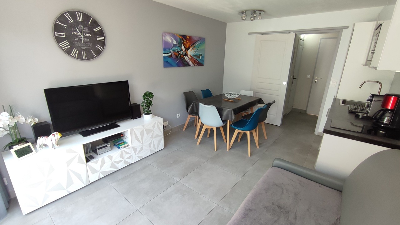 Photo of Livingroom in La Croix des Gardes