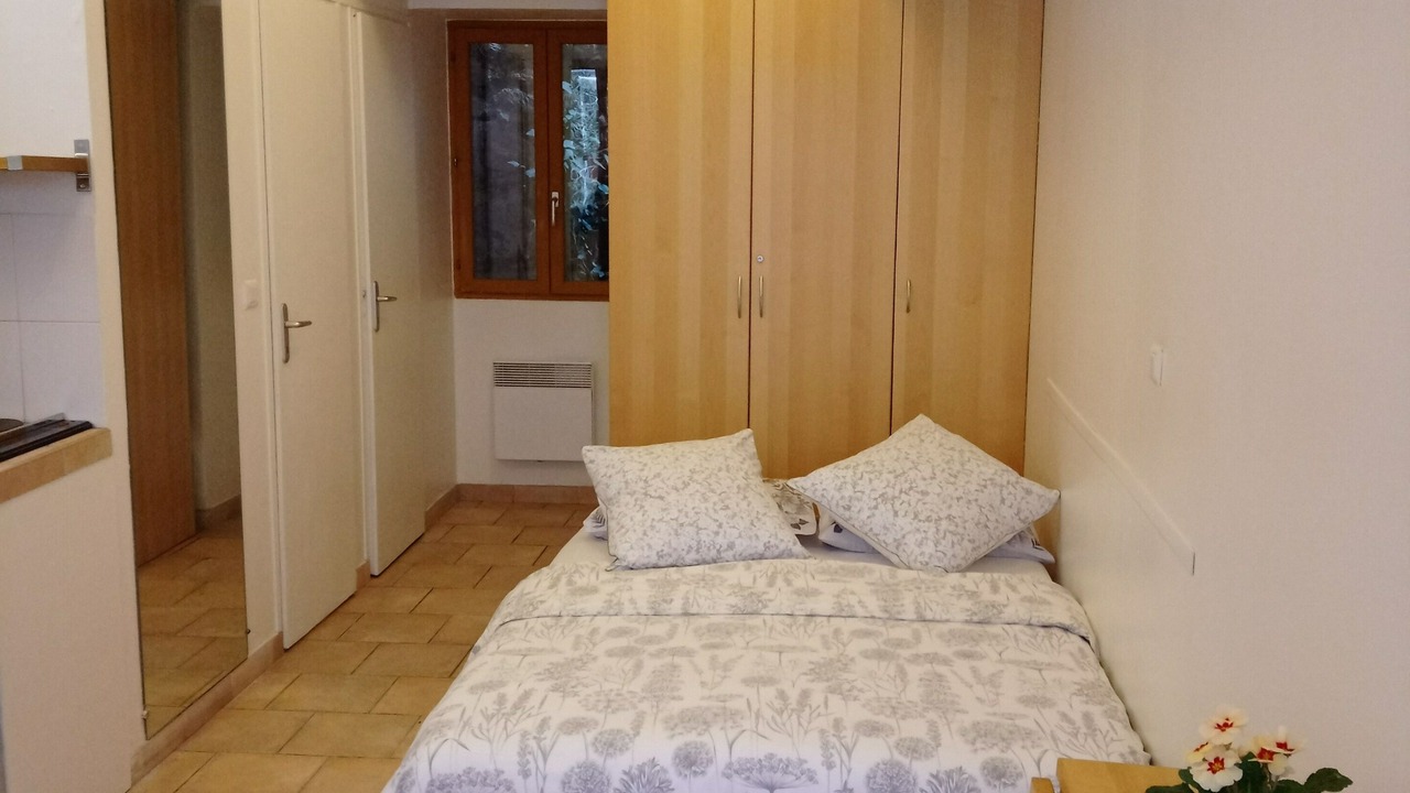 Photo of Bedroom in Riou - Petit Juas - Av de Grasse