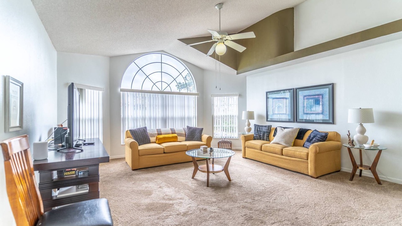 Photo of Livingroom in Campbell