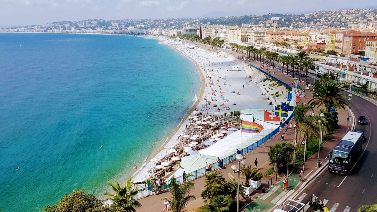 Photo of Others in La Californie