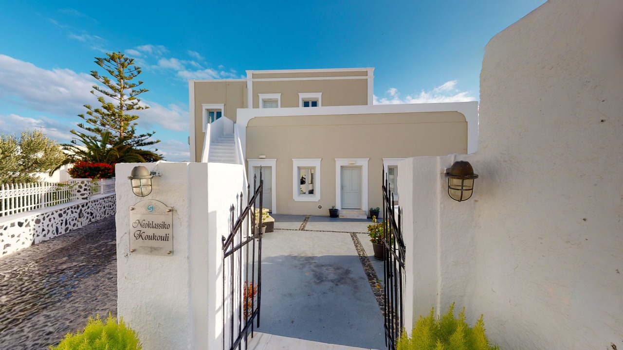Photo of Outdoor in Fira