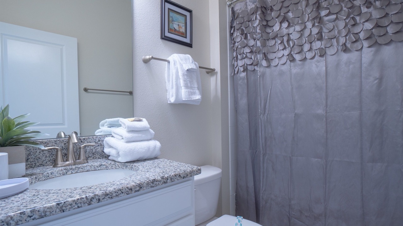 Photo of Bathroom in Davenport