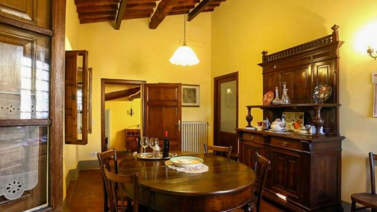 Photo of Bedroom in Buti