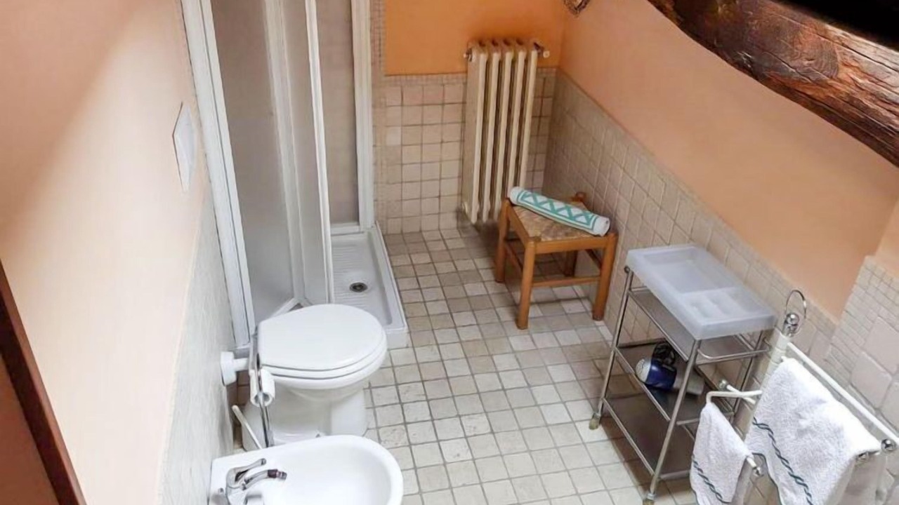 Photo of Bathroom in Buti
