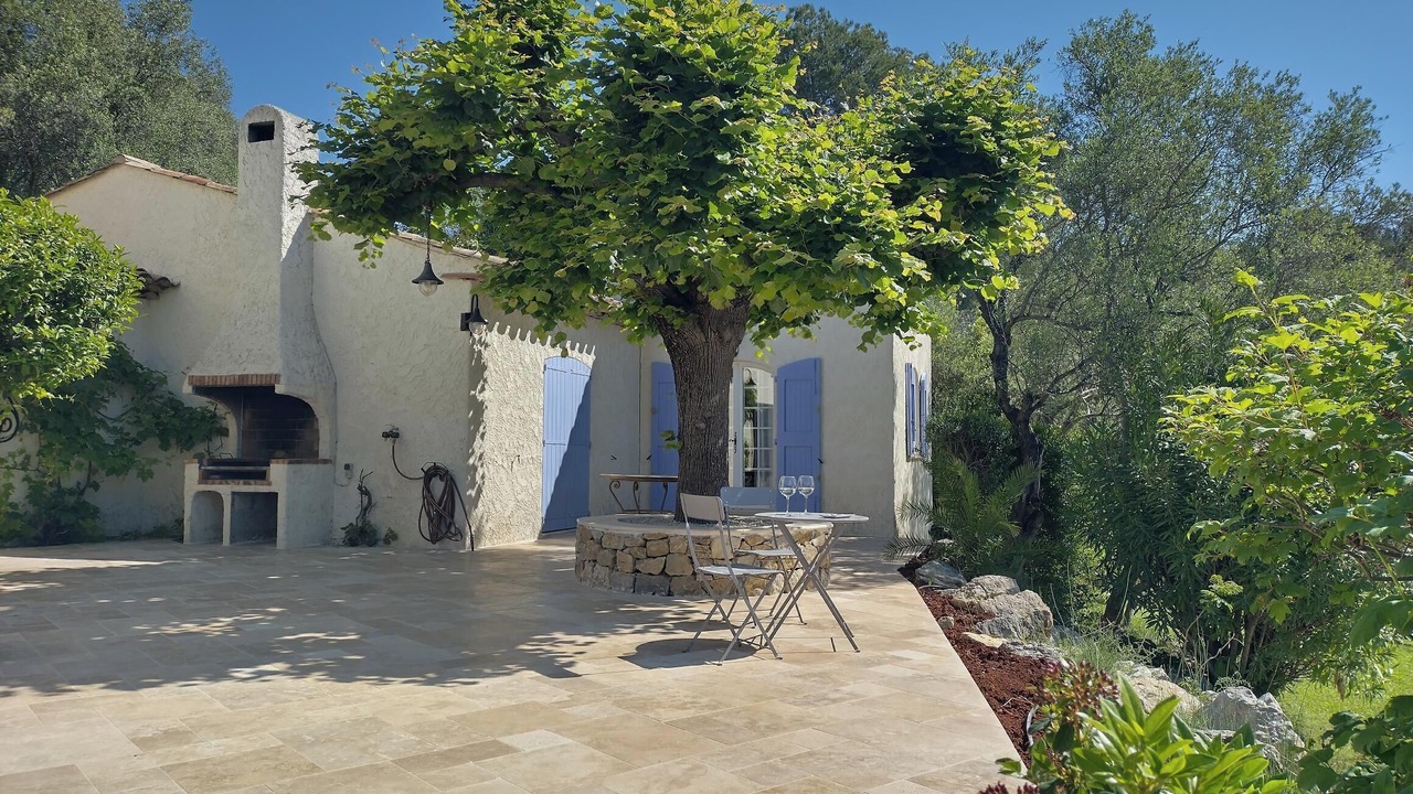 Photo of Outdoor in Le Rouret