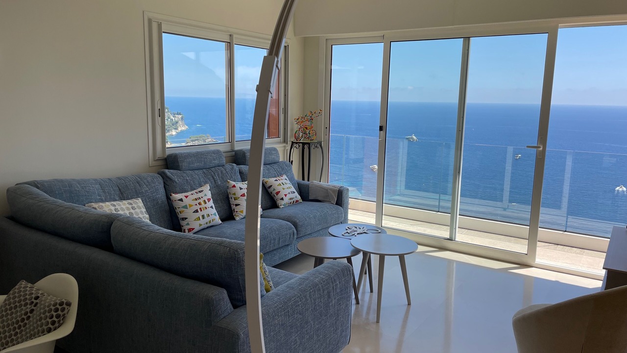 Photo of Livingroom in Eze