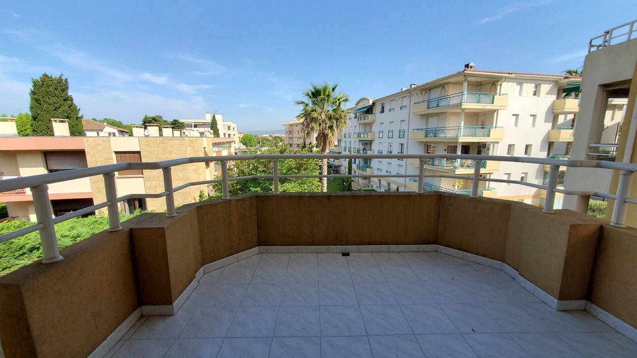 Photo of Outdoor in Frejus Port