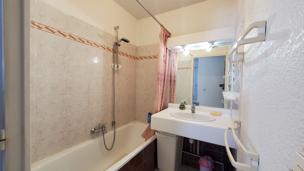 Photo of Bathroom in Frejus Port