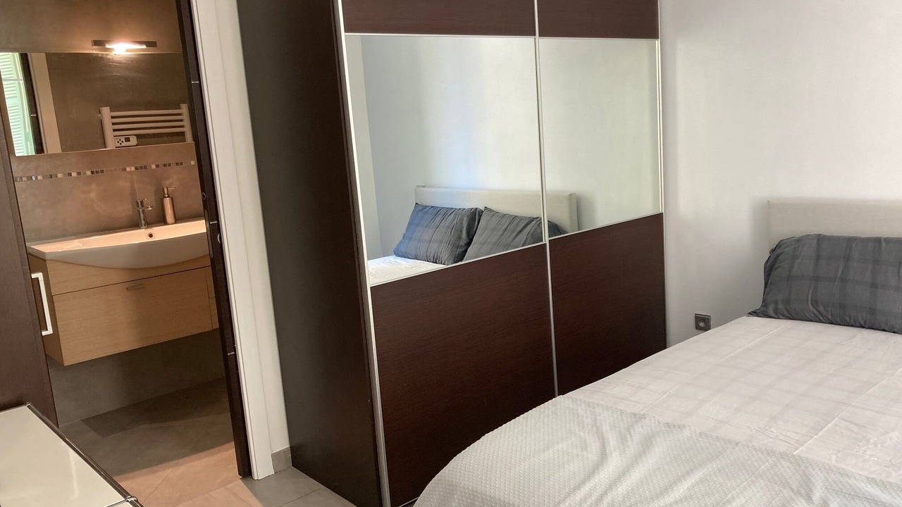 Photo of Bedroom in Beausoleil