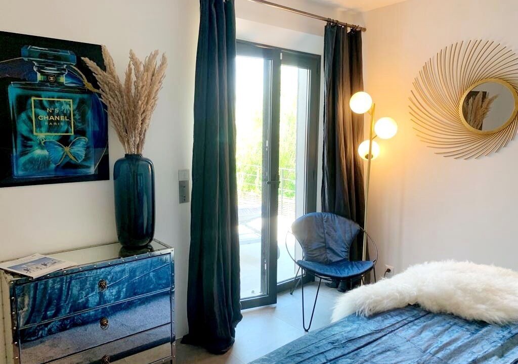 Photo of Bedroom in Saint-Tropez City Centre