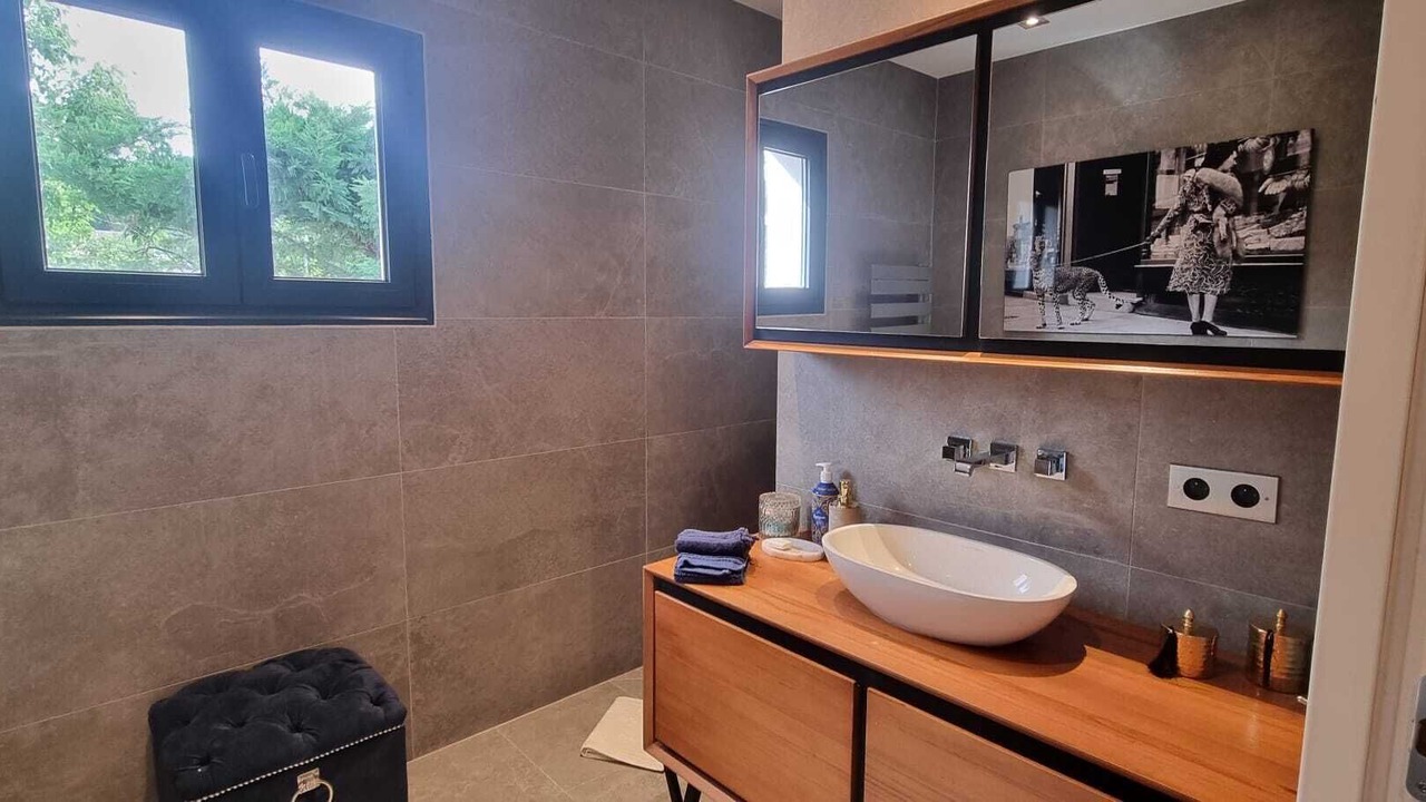 Photo of Bathroom in Saint-Tropez City Centre
