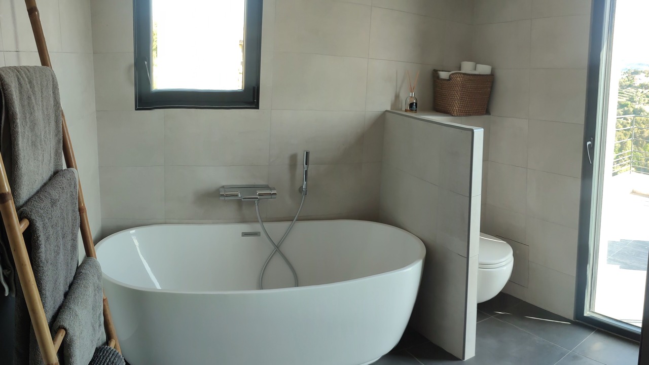 Photo of Bathroom in Saint Pierre de Feric