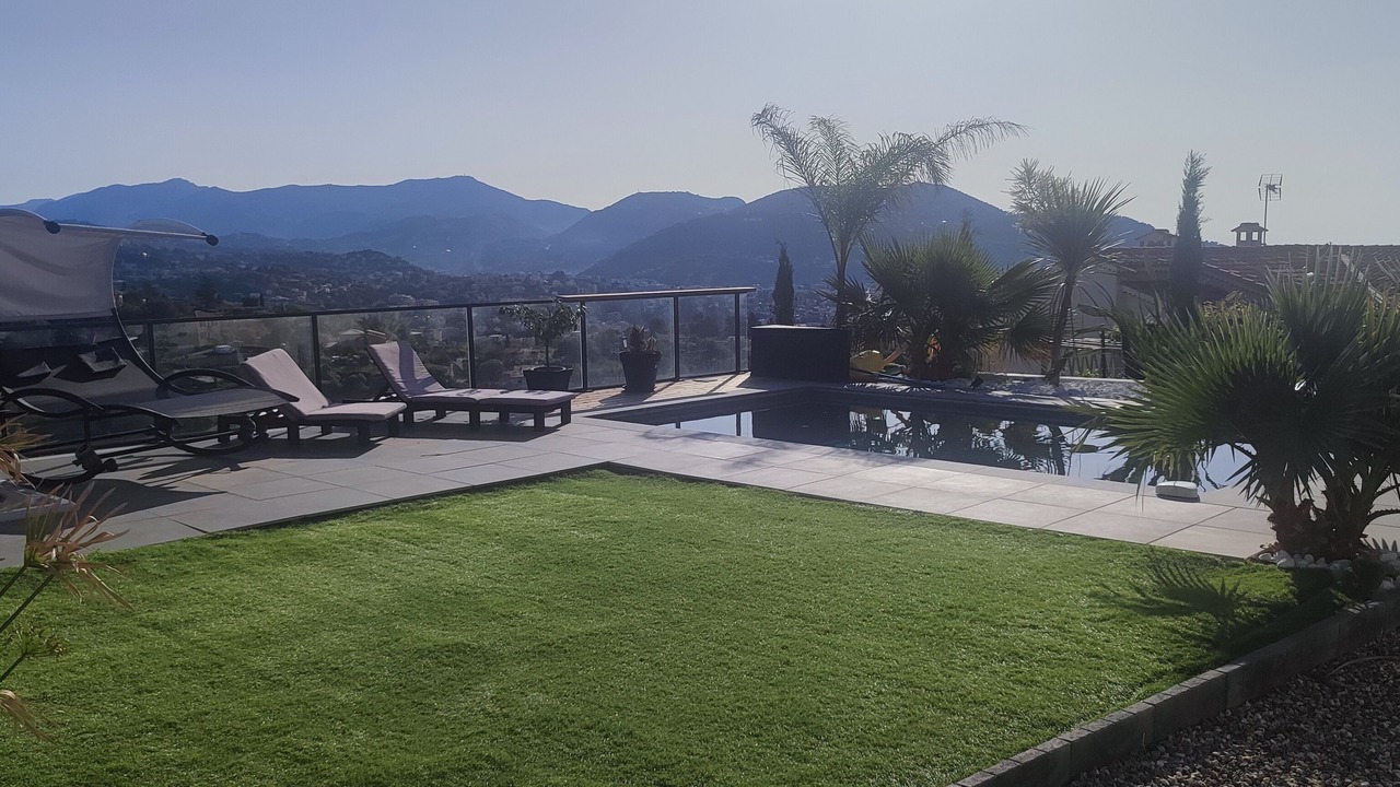 Photo of Outdoor in Saint Pierre de Feric