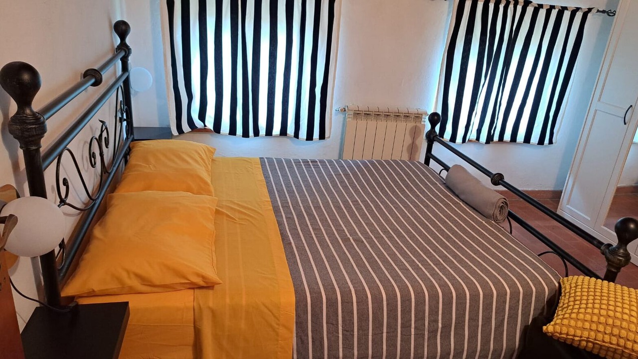 Photo of Bedroom in SantʼAndrea di Compito