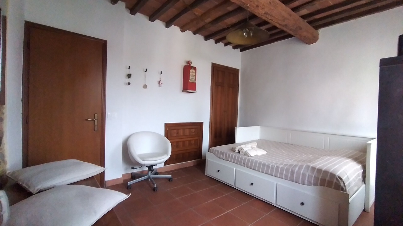 Photo of Bedroom in SantʼAndrea di Compito