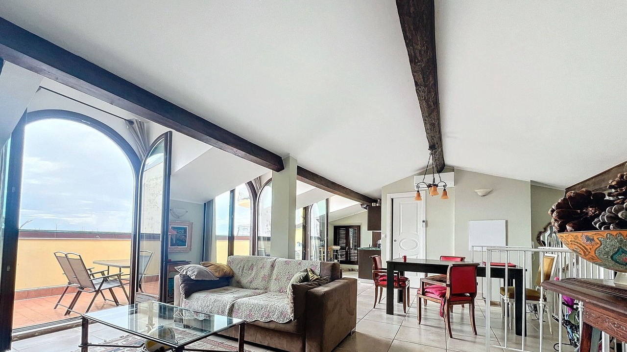 Photo of Livingroom in Menton