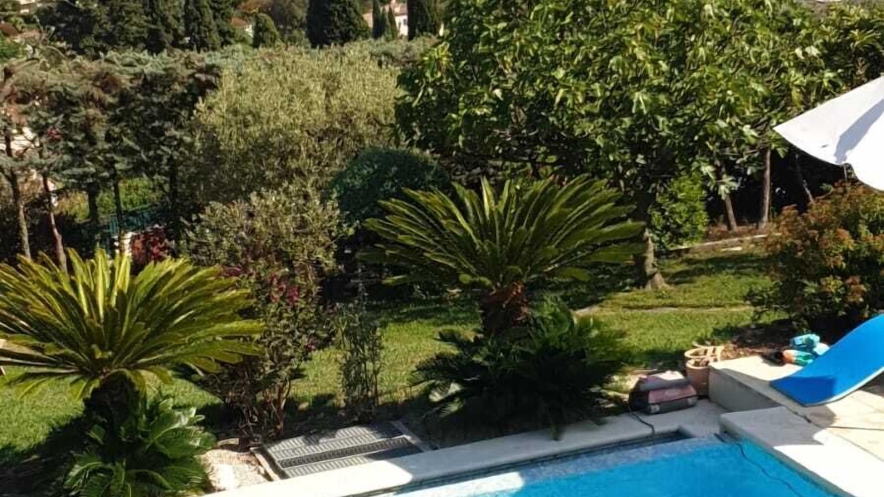 Photo of Outdoor in Gairaut