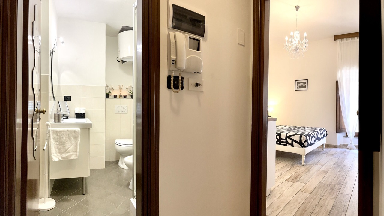 Photo of Bathroom in Santissima Annunziata