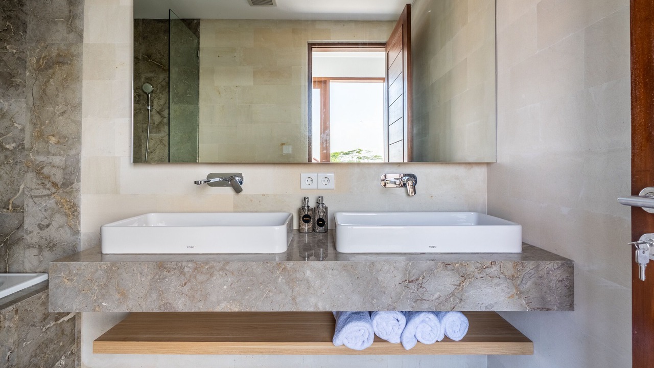 Photo of Bathroom in Cemagi