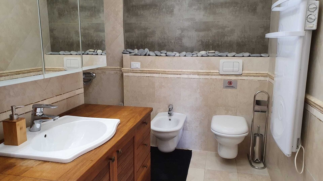 Photo of Bathroom in Beausoleil