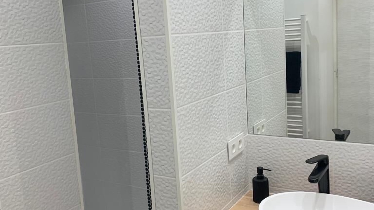 Photo of Bathroom in Saint-Laurent-du-Var