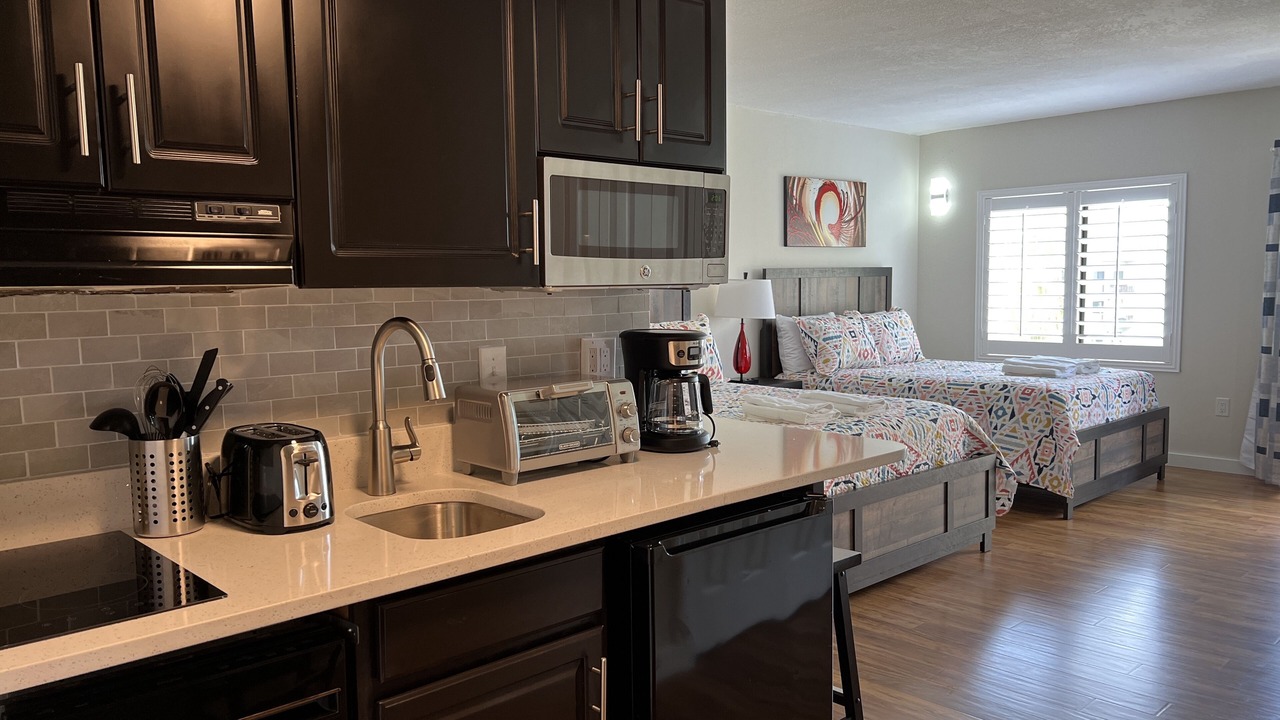 Photo of Kitchen in Florida Center
