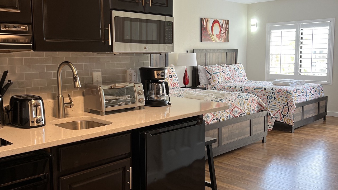 Photo of Kitchen in Florida Center