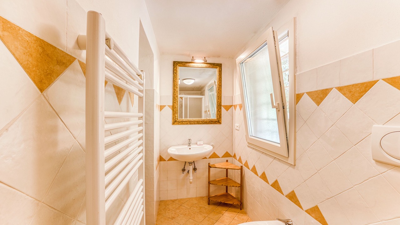 Photo of Bathroom in Strettoia