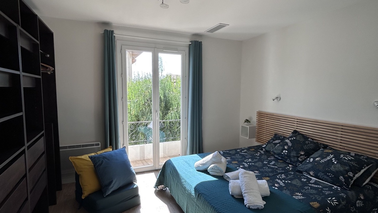 Photo of Bedroom in Saint-Laurent-du-Var