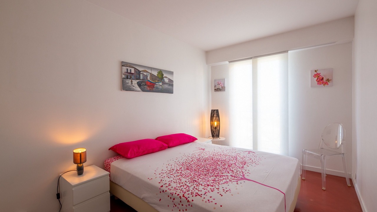 Photo of Bedroom in Frejus Port