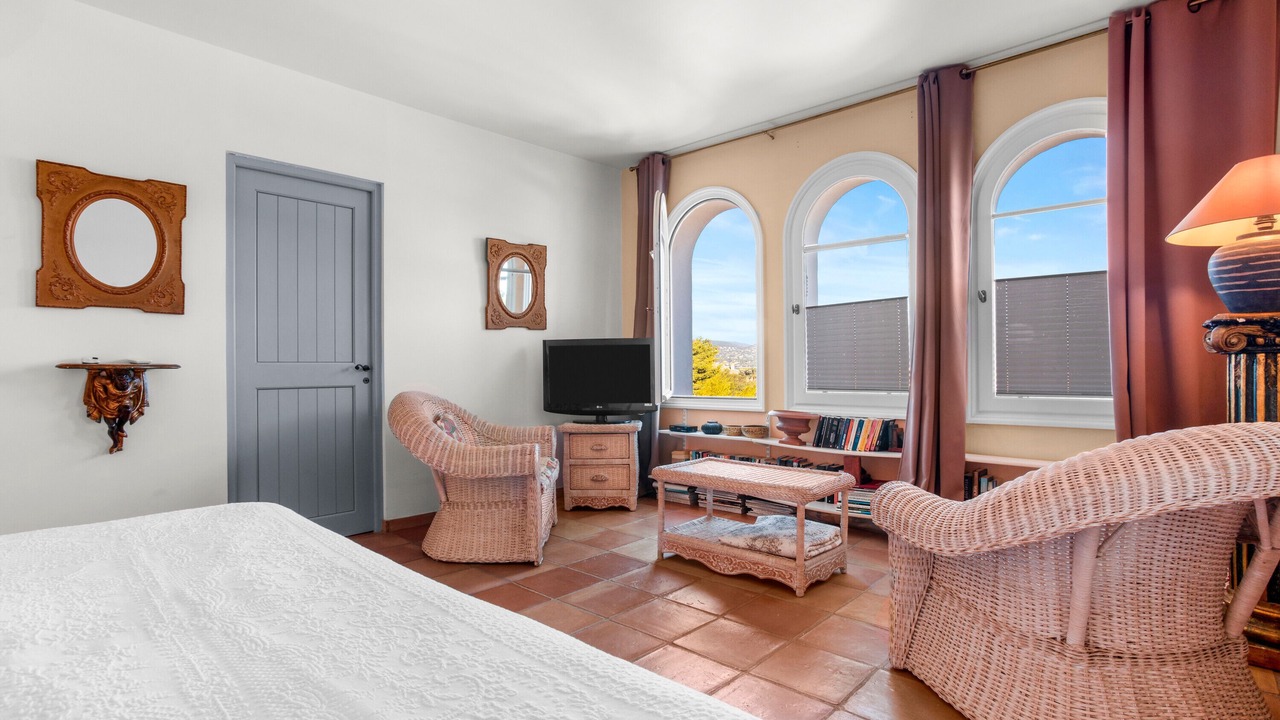 Photo of Bedroom in Saint-Tropez