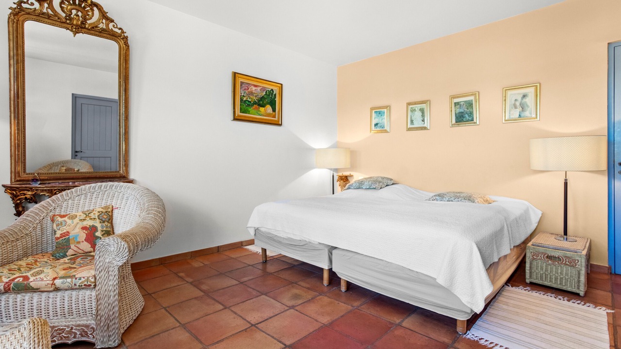 Photo of Bedroom in Saint-Tropez