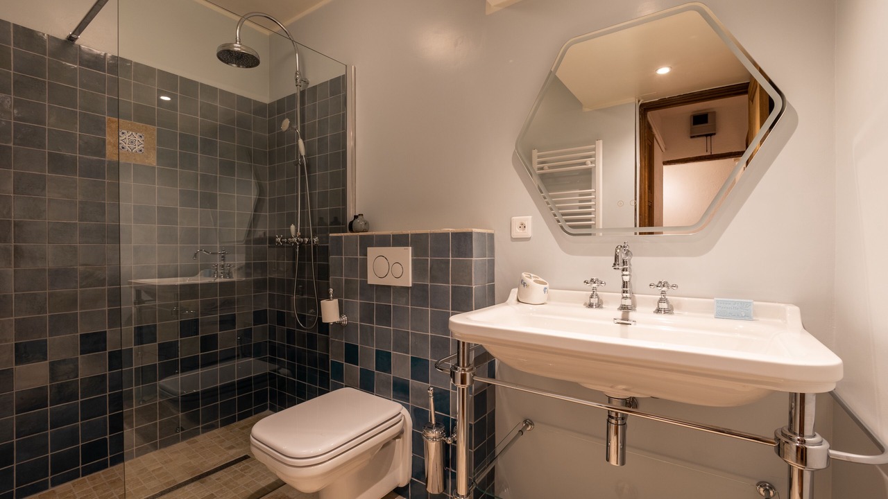 Photo of Bathroom in Cabris