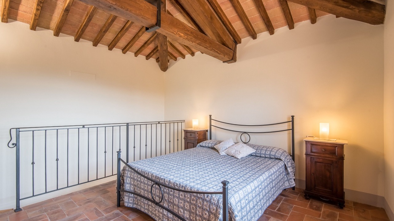 Photo of Bedroom in Ville di Corsano