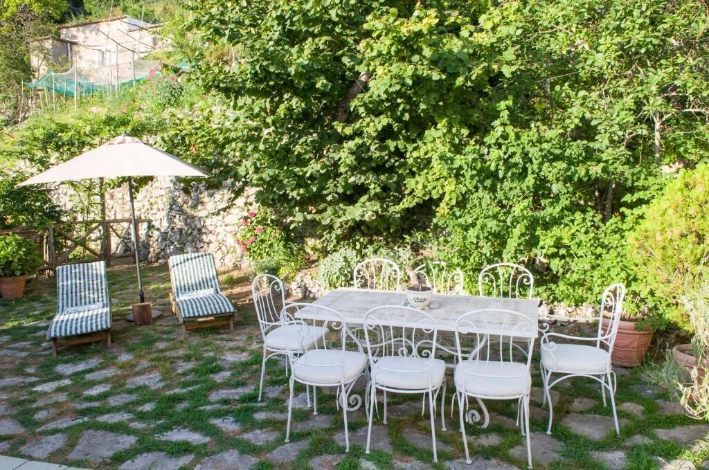 Photo of Outdoor in Montepertuso