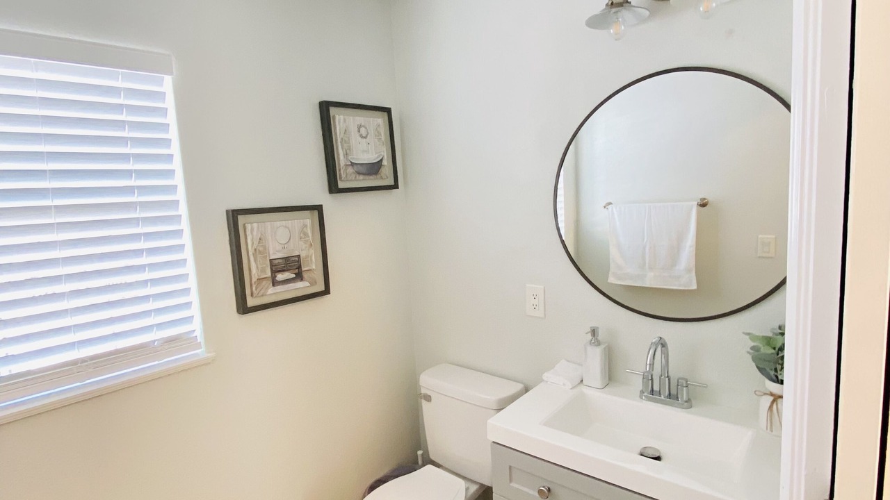 Photo of Bathroom in Meadow Woods