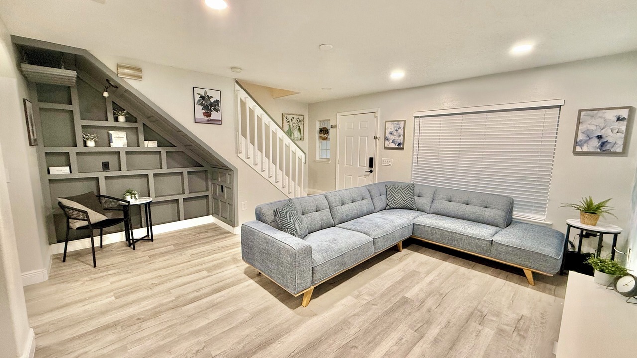 Photo of Livingroom in Meadow Woods