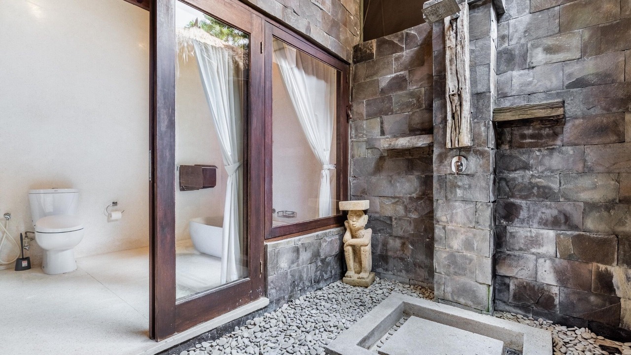 Photo of Bathroom in Candi Dasa