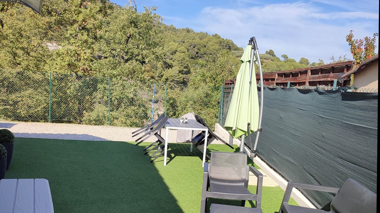 Photo of Outdoor in Gattieres