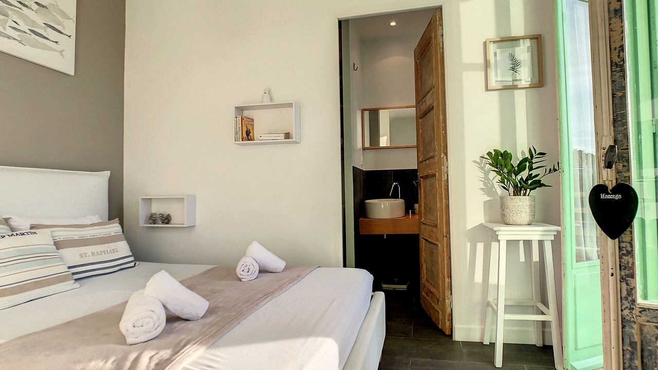 Photo of Bedroom in Gambetta