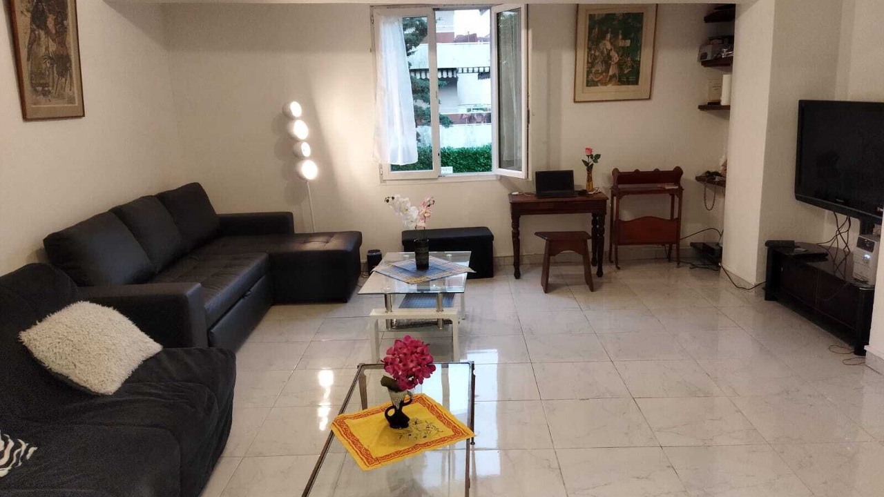 Photo of Livingroom in Carnot