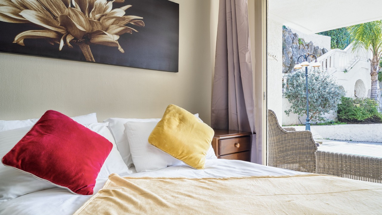 Photo of Bedroom in Mont Boron