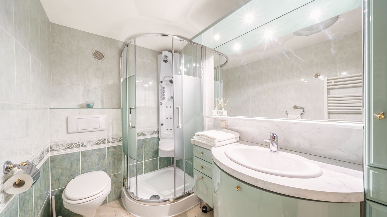 Photo of Bathroom in Mont Boron