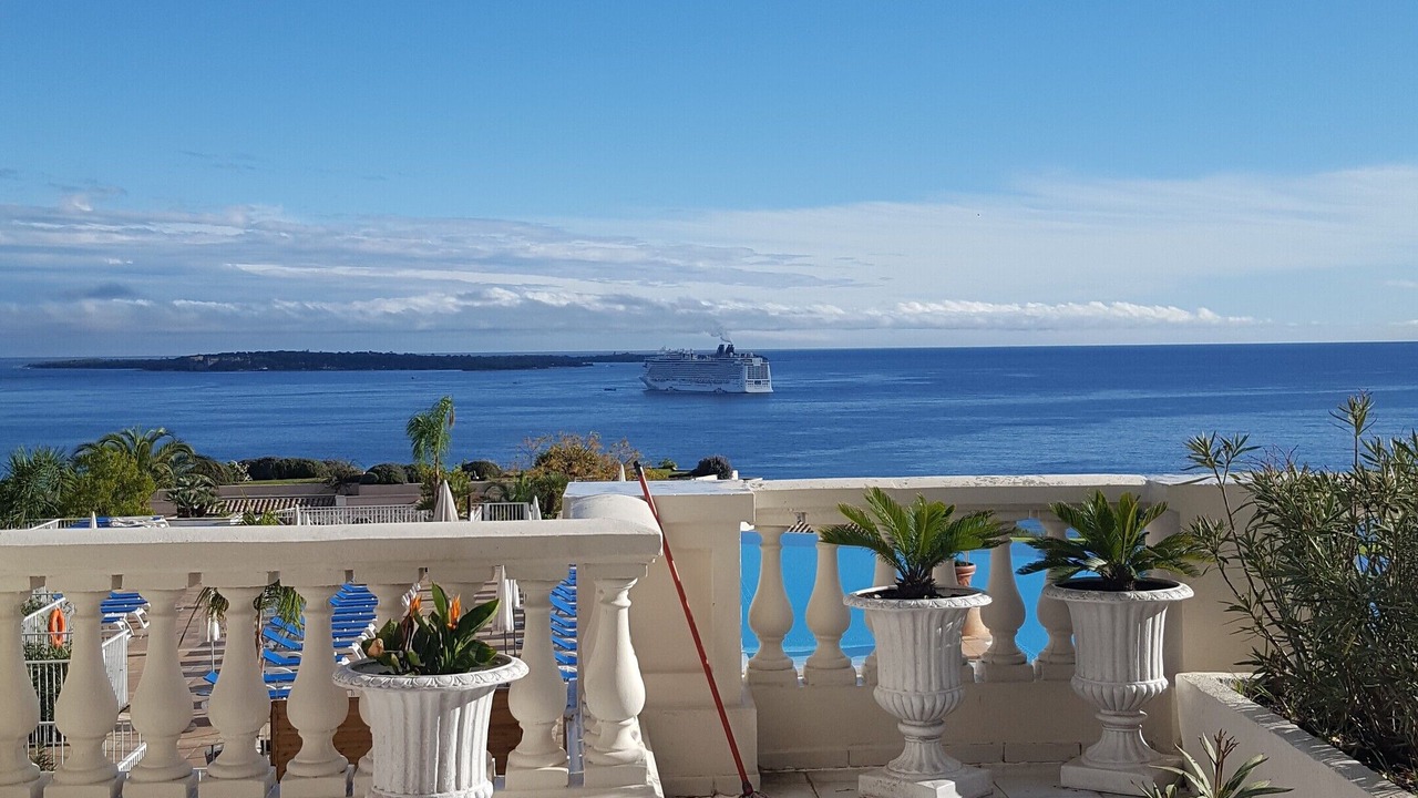 Photo of Patio Balcony in La Croix des Gardes