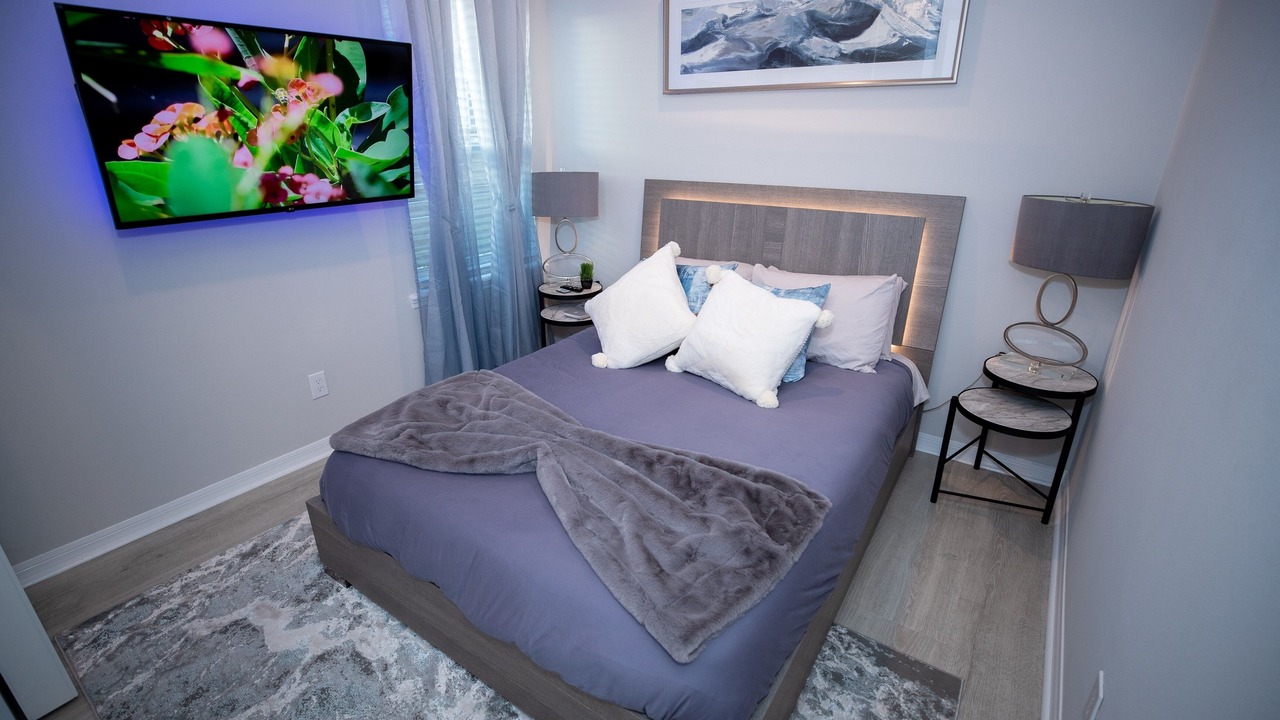 Photo of Bedroom in Colonialtown South