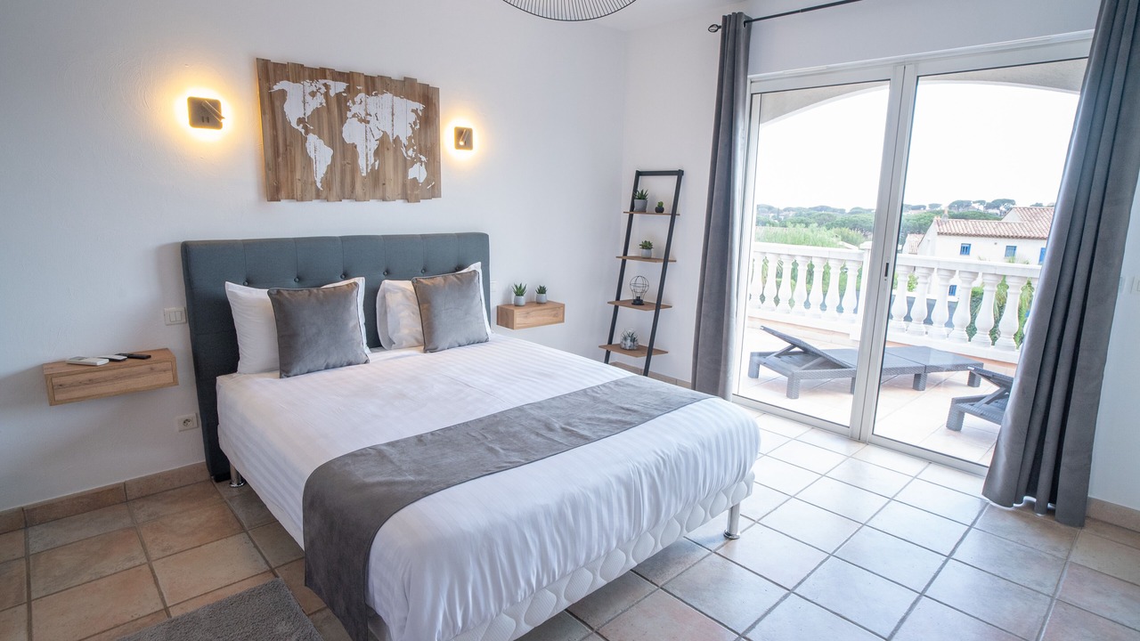 Photo of Bedroom in Frejus