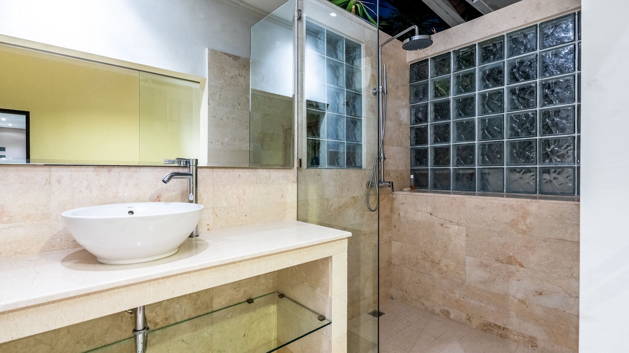 Photo of Bathroom in Imam Bonjol